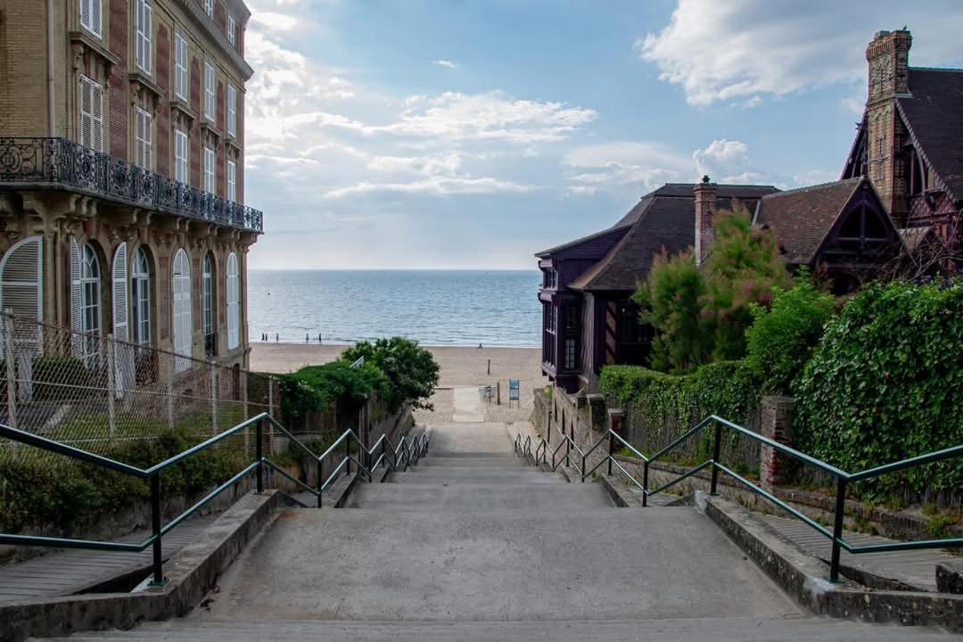 Le Capitaine Jack Apartment Trouville-sur-Mer Exterior photo